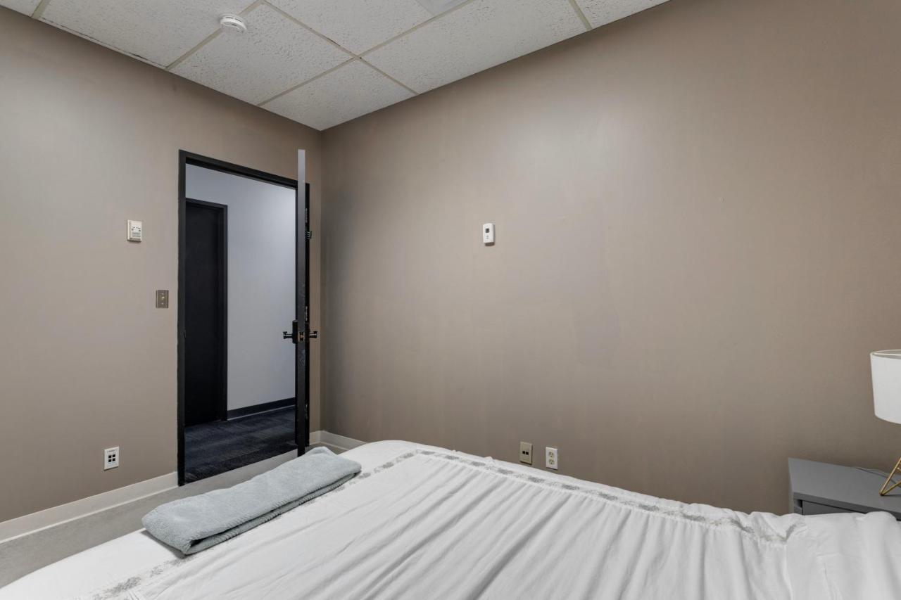 Auberge de jeunesse Calgary Connect Extérieur photo