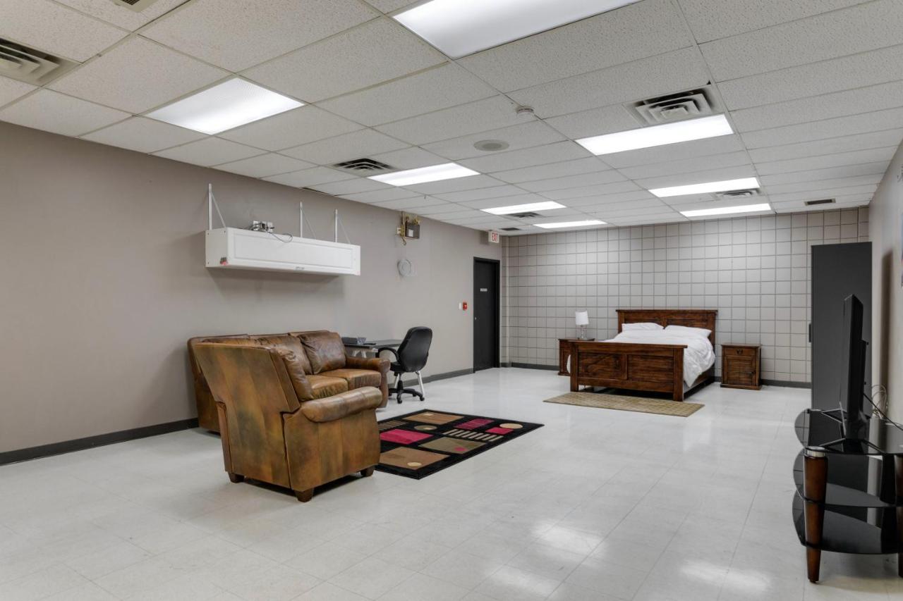 Auberge de jeunesse Calgary Connect Extérieur photo