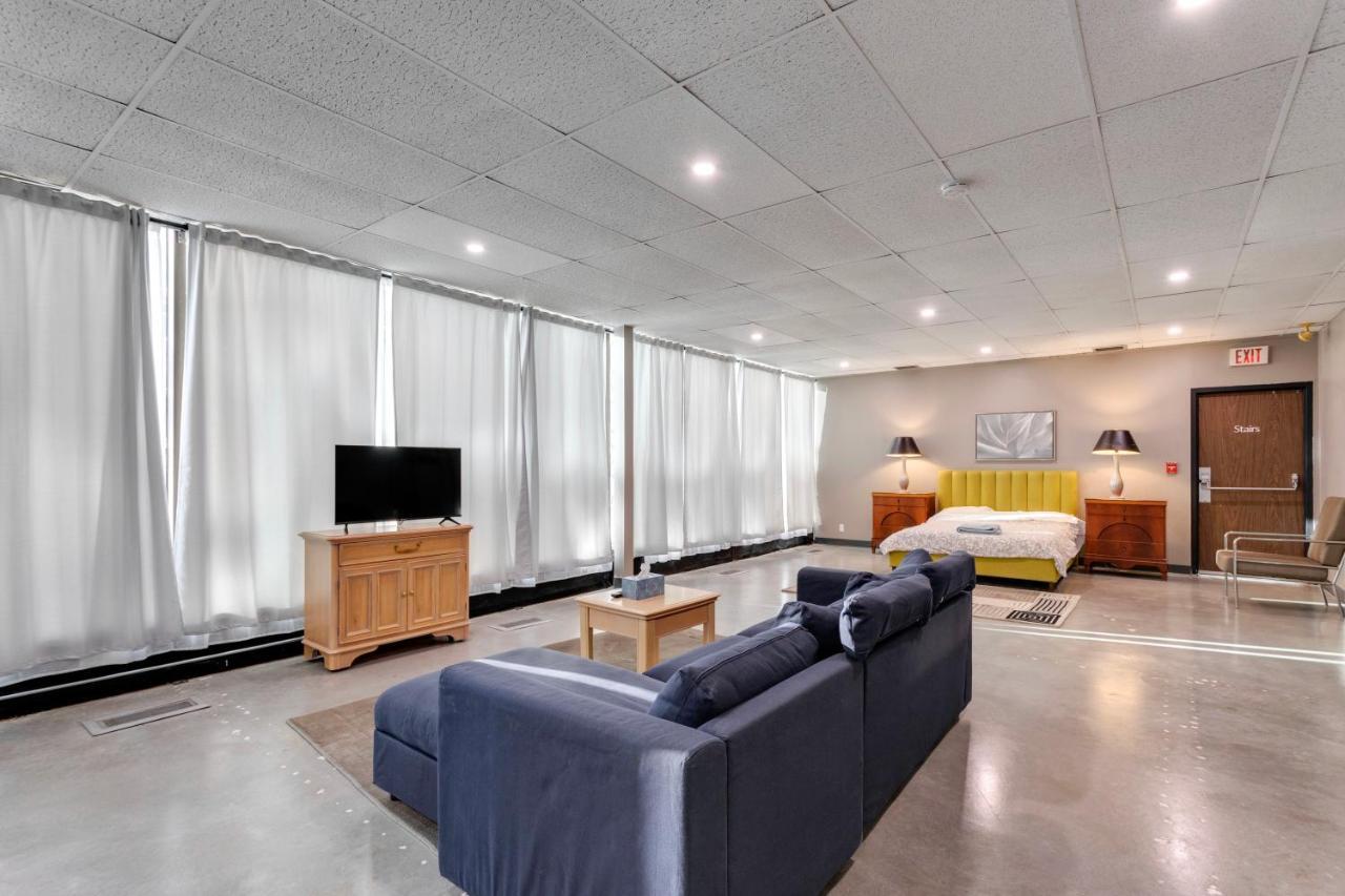 Auberge de jeunesse Calgary Connect Extérieur photo